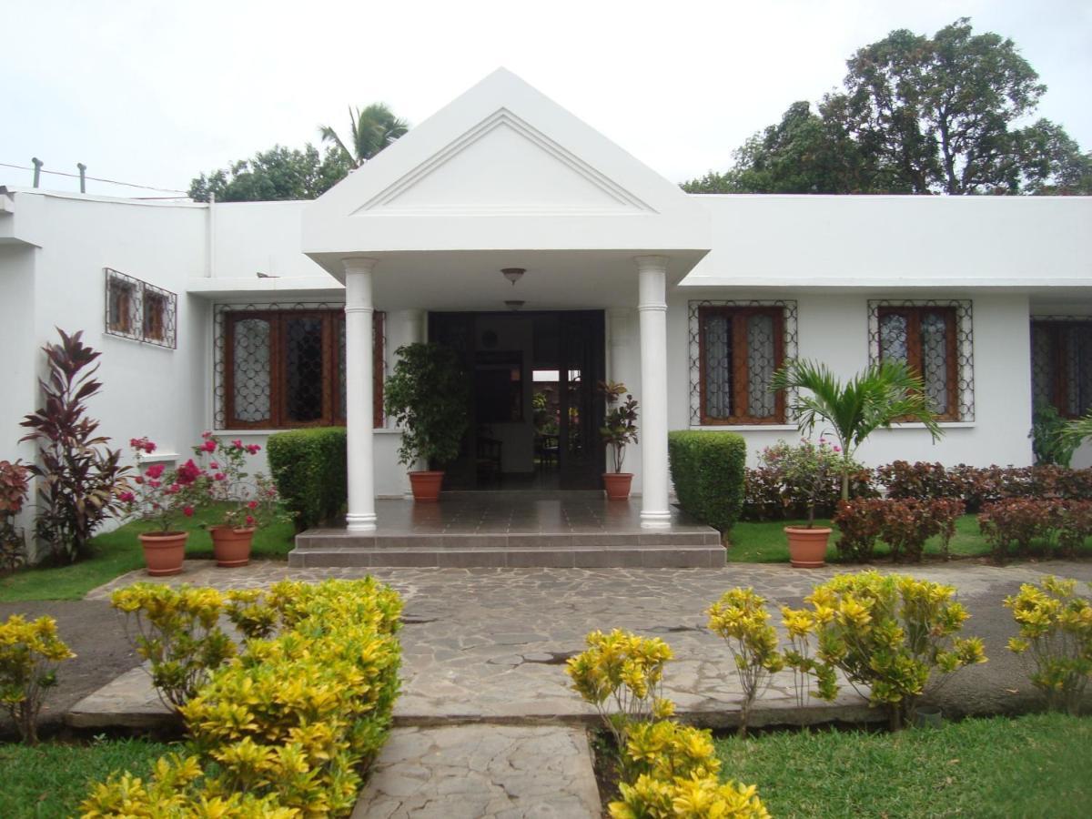 Hotel Casa Del Sol Манагуа Екстер'єр фото